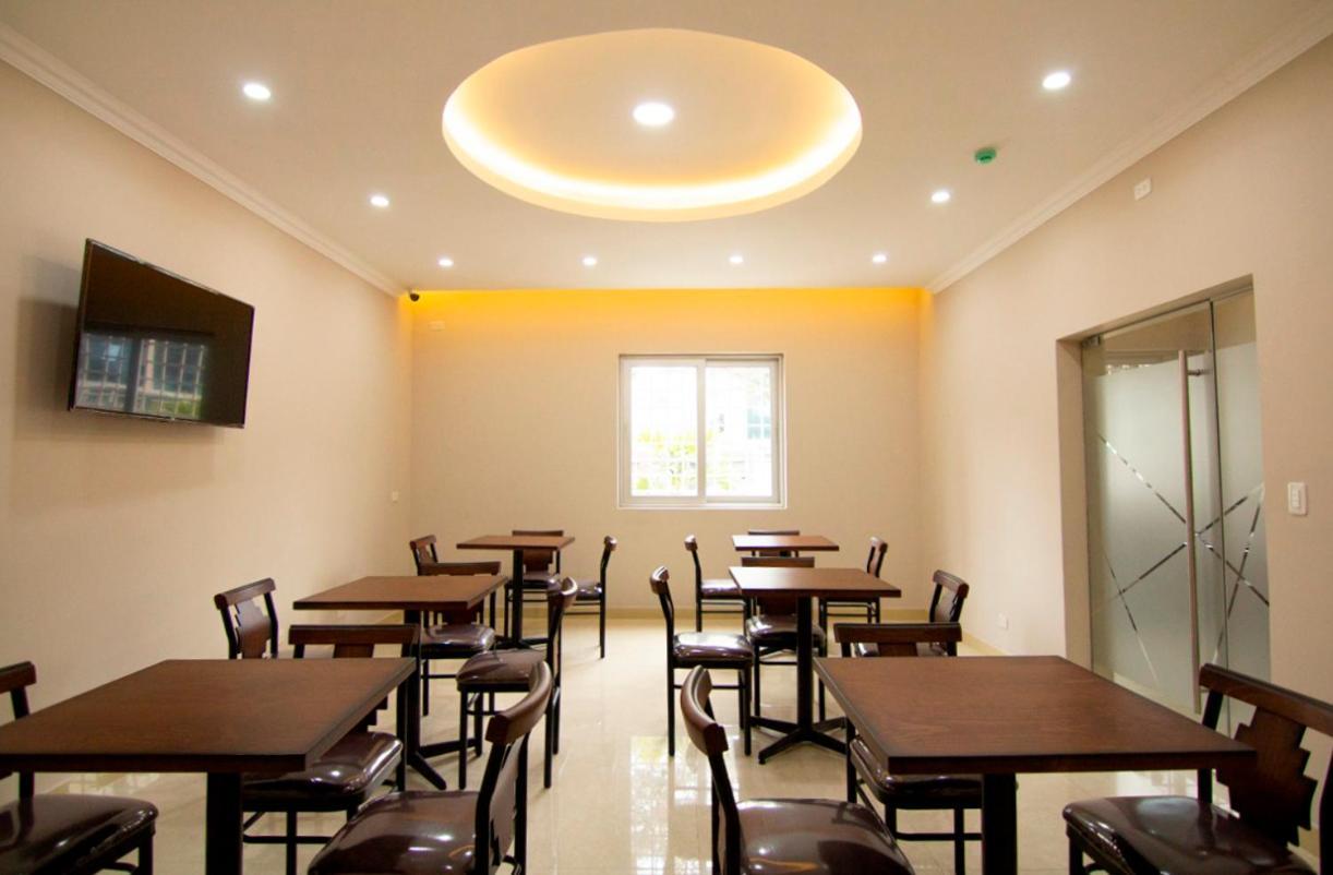 Martinika Hotel Lima Buitenkant foto